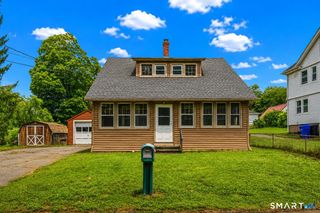 7 Maple Avenue, East Windsor, CT 06106