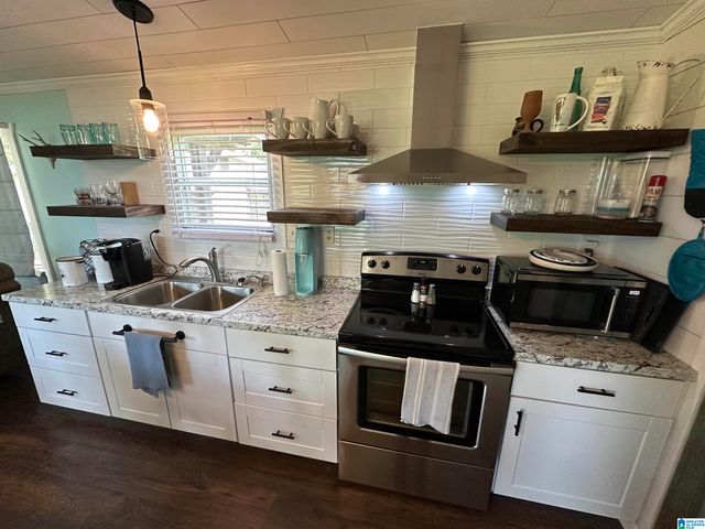 1576 GREEN HILLS ROAD, Ohatchee, AL 36271