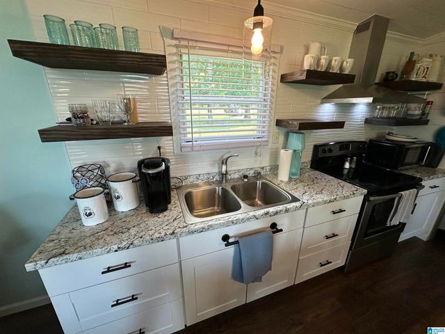 1576 GREEN HILLS ROAD, Ohatchee, AL 36271