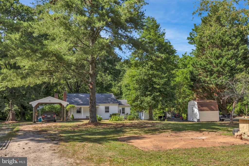 10632 OLD COLCHESTER RD, Lorton, VA 22079