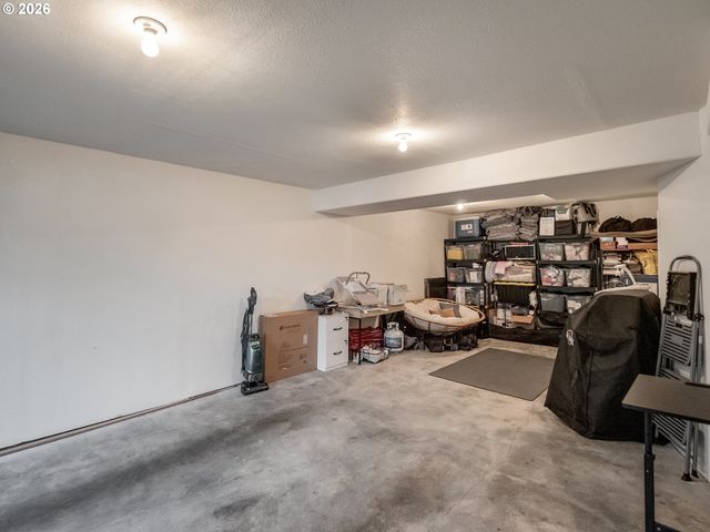 29120 Sw COSTA Cir E, Wilsonville, OR 97070