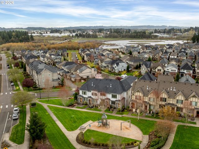 29120 Sw COSTA Cir E, Wilsonville, OR 97070