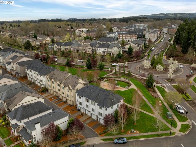 29120 Sw COSTA Cir E, Wilsonville, OR 97070