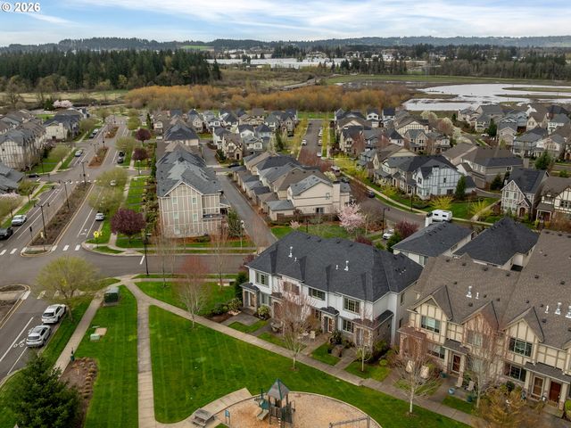 29120 Sw COSTA Cir E, Wilsonville, OR 97070