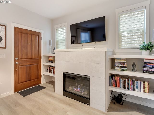 29120 Sw COSTA Cir E, Wilsonville, OR 97070