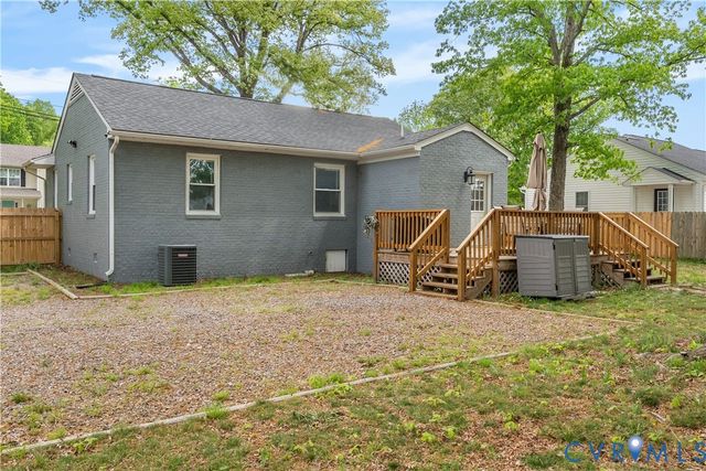 6 Emerson St, Richmond, VA 23223