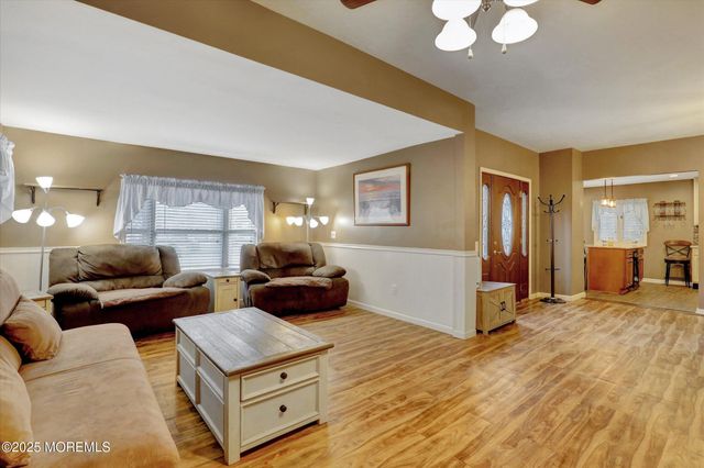 1556 Silverton Road, Toms River, NJ 08755