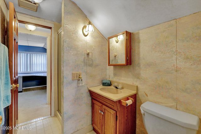 1556 Silverton Road, Toms River, NJ 08755