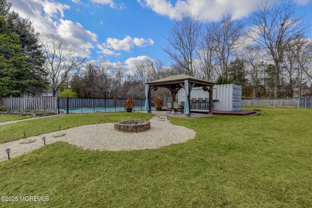 1556 Silverton Road, Toms River, NJ 08755