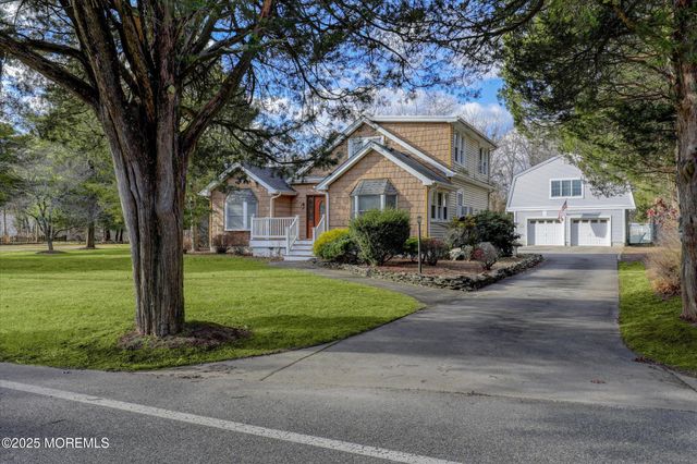 1556 Silverton Road, Toms River, NJ 08755