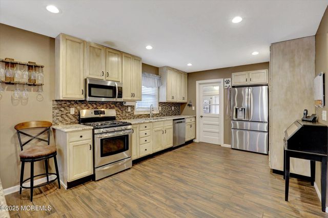 1556 Silverton Road, Toms River, NJ 08755