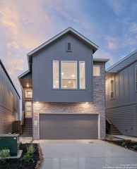 6464 Babcock Rd. #203, San Antonio, TX 78249