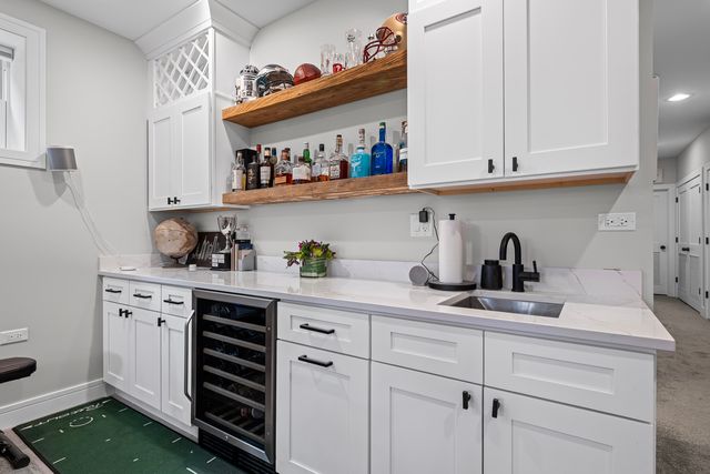 3258 W Crystal Street, Chicago, IL 60651