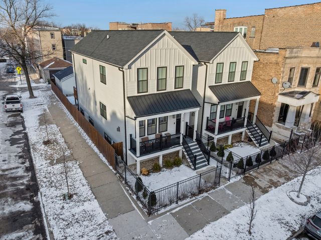 3258 W Crystal Street, Chicago, IL 60651