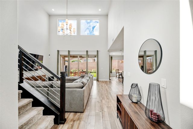15 Wirecrest Lane, Santa Fe, NM 87508