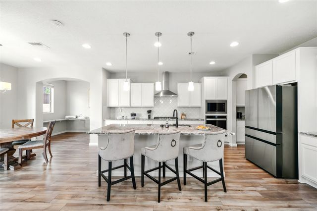 15 Wirecrest Lane, Santa Fe, NM 87508