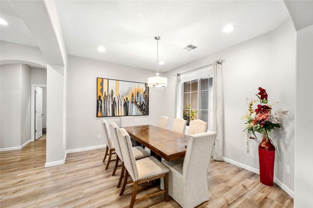 15 Wirecrest Lane, Santa Fe, NM 87508
