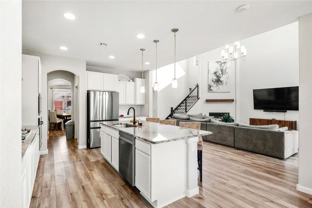 15 Wirecrest Lane, Santa Fe, NM 87508