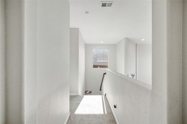 15 Wirecrest Lane, Santa Fe, NM 87508