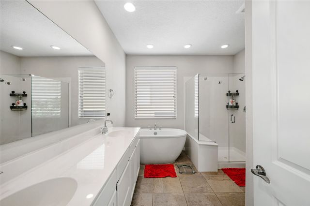 15 Wirecrest Lane, Santa Fe, NM 87508