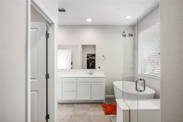 15 Wirecrest Lane, Santa Fe, NM 87508