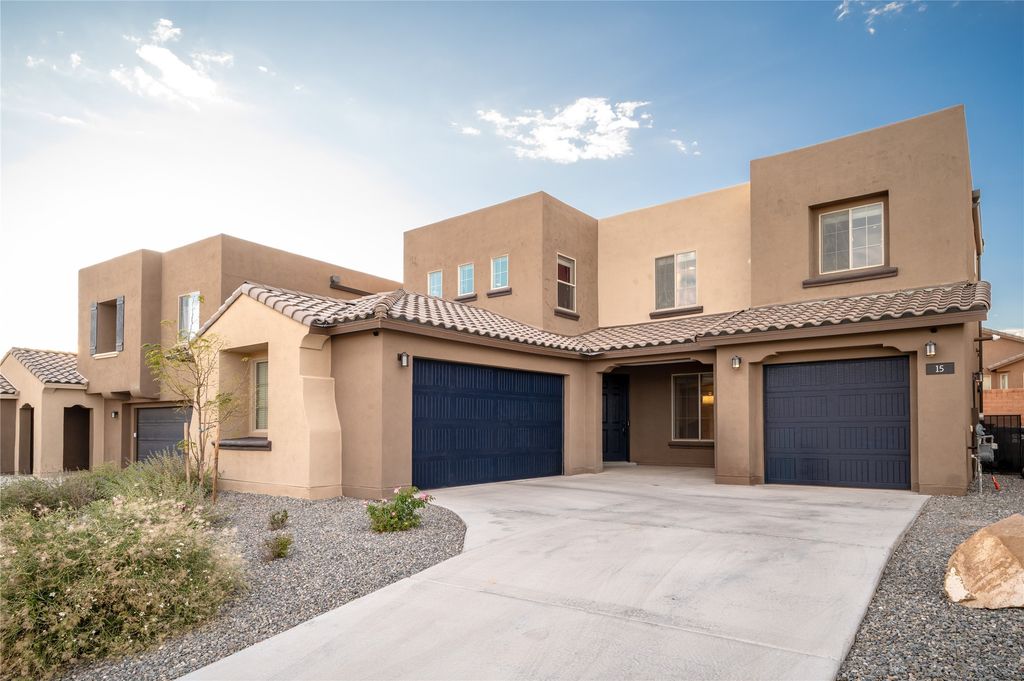 15 Wirecrest Lane, Santa Fe, NM 87508
