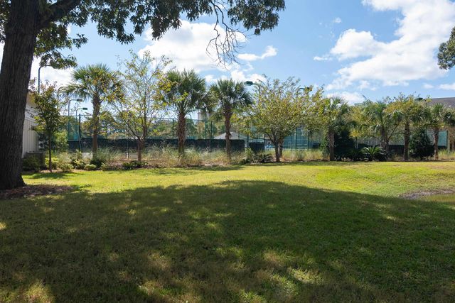 820 Castleford Cir Apt 6A, Myrtle Beach, SC 29572