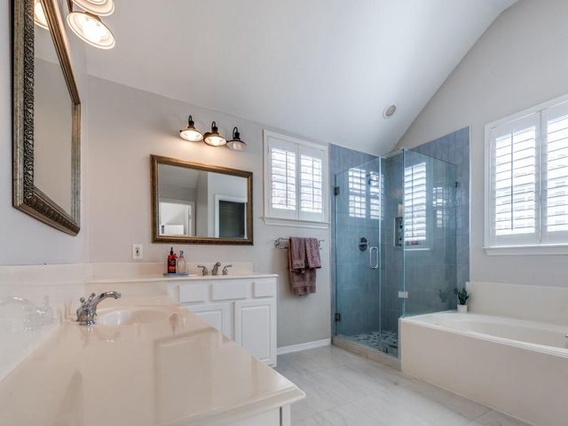 1159 Enclave Square E, Houston, TX 77077