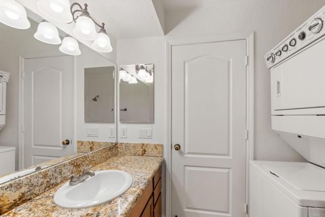 1075 N Escondido 104, Escondido, CA 92026