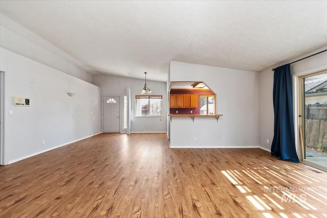 1681 E Laurelwood, Eagle, ID 83616