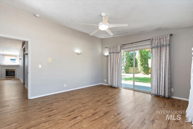 1681 E Laurelwood, Eagle, ID 83616