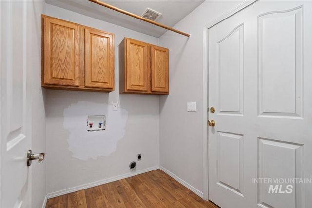 1681 E Laurelwood, Eagle, ID 83616