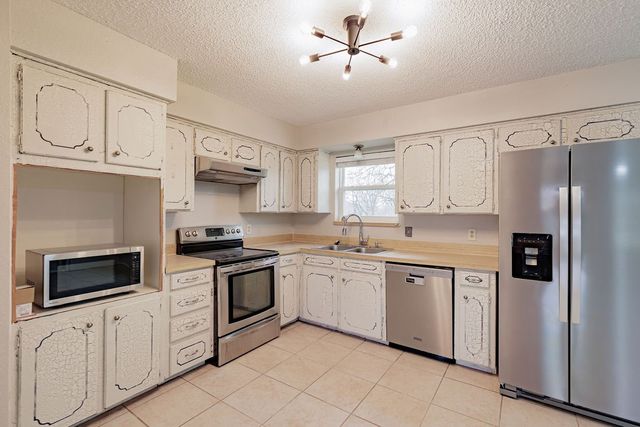 158 County Road 3351, Paradise, TX 76073