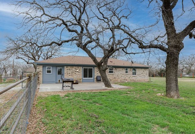 158 County Road 3351, Paradise, TX 76073