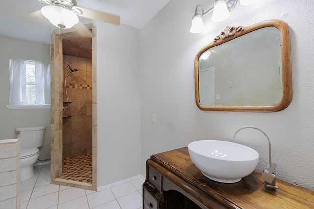 158 County Road 3351, Paradise, TX 76073