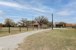158 County Road 3351, Paradise, TX 76073