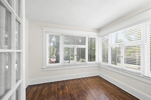 1042-1050 Adella Avenue, Coronado, CA 92118