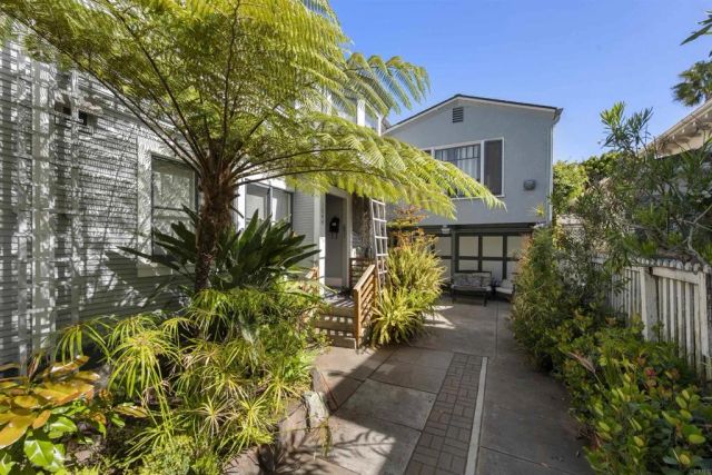 1042-1050 Adella Avenue, Coronado, CA 92118