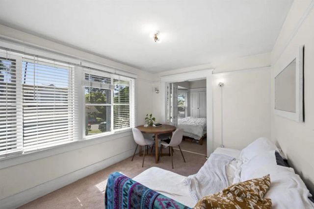 1042-1050 Adella Avenue, Coronado, CA 92118