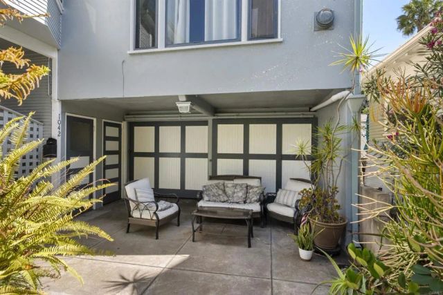 1042-1050 Adella Avenue, Coronado, CA 92118