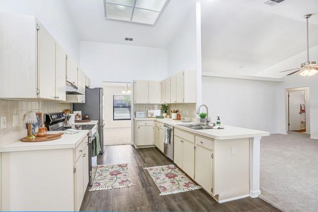 2404 BUCKHORN MANOR DRIVE, Valrico, FL 33594