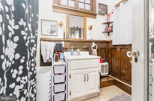 67 S 2ND ST, Newport, PA 17074