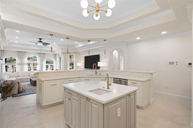 3380 NE 170th Street, North Miami Beach, FL 33160