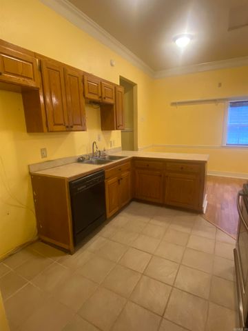9301 Zuber, Alexander, AR 72002