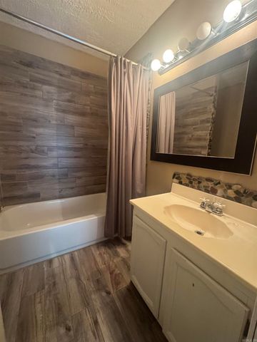 9301 Zuber, Alexander, AR 72002