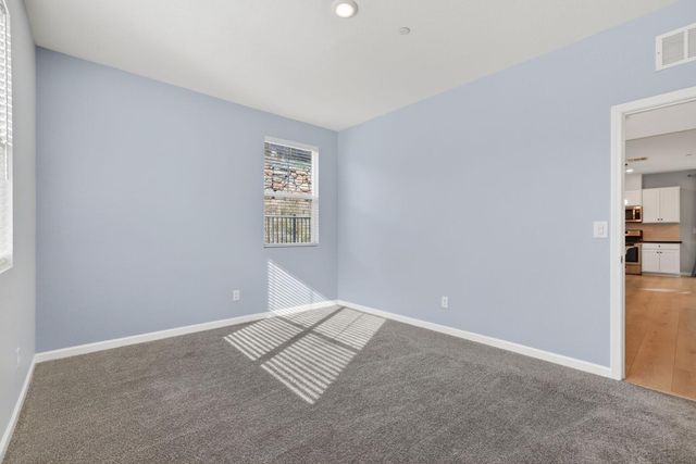 3225 Sunny Gate Ln, Folsom, CA 95630