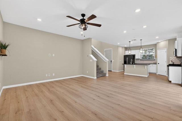 3225 Sunny Gate Ln, Folsom, CA 95630