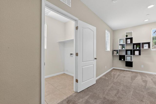 3225 Sunny Gate Ln, Folsom, CA 95630