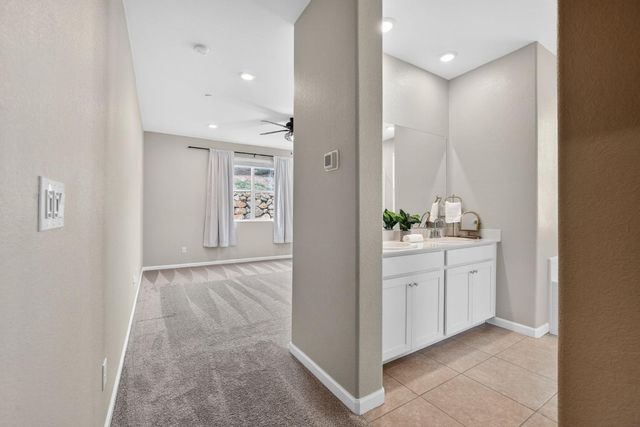 3225 Sunny Gate Ln, Folsom, CA 95630