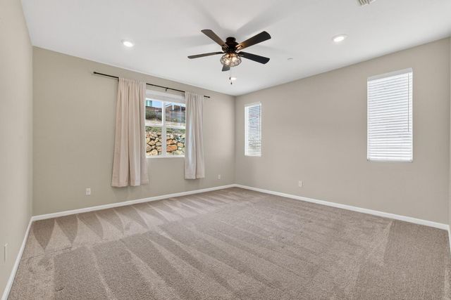 3225 Sunny Gate Ln, Folsom, CA 95630